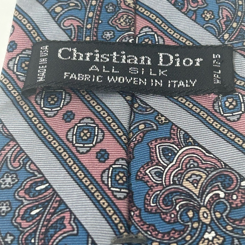 VTG Christian Dior Men’s Silk Tie Blue Pink Paisley Floral Italy Woven USA Made - Picture 3 of 4